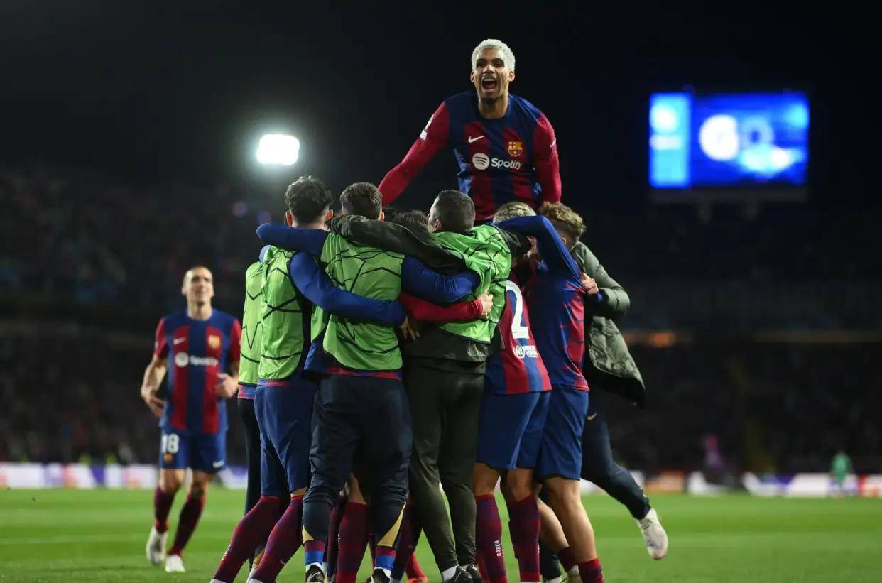 穆古鲁扎意外战胜巴塞罗那，出色防守引爆全场！的简单介绍